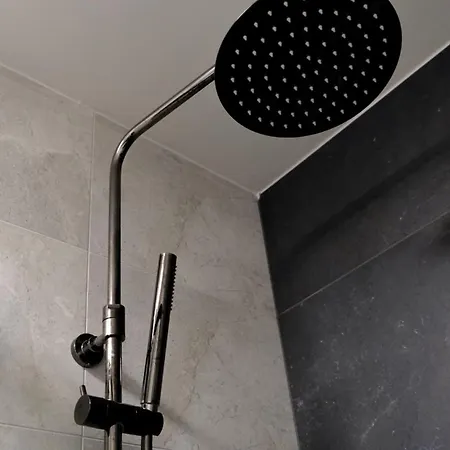 Modern In Zizkov 10 Min From Wenceslav Square Appartement *